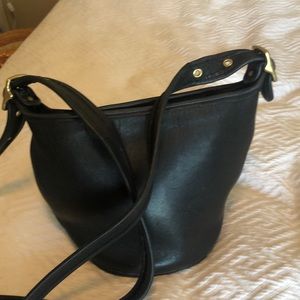 VERY RARE vintage coach bag with circle bottom!